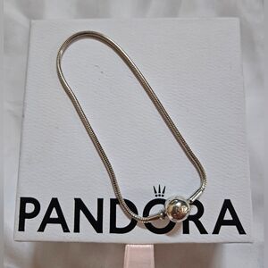 Pandora Retired Essence Sterling Silver Bracelet Lenght 8".